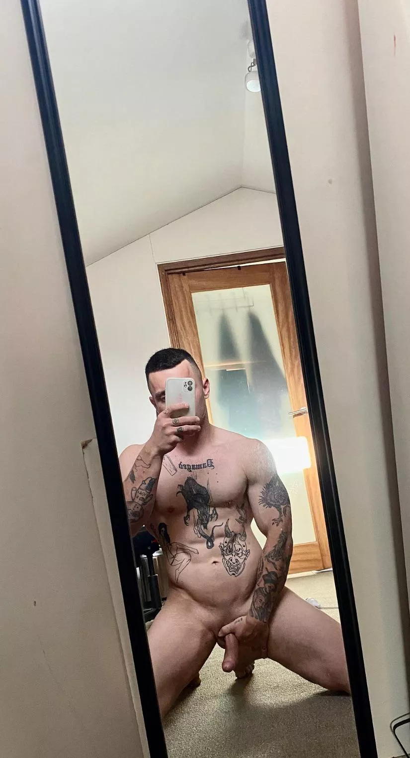 perth boy just hanging out on a sunday (m)