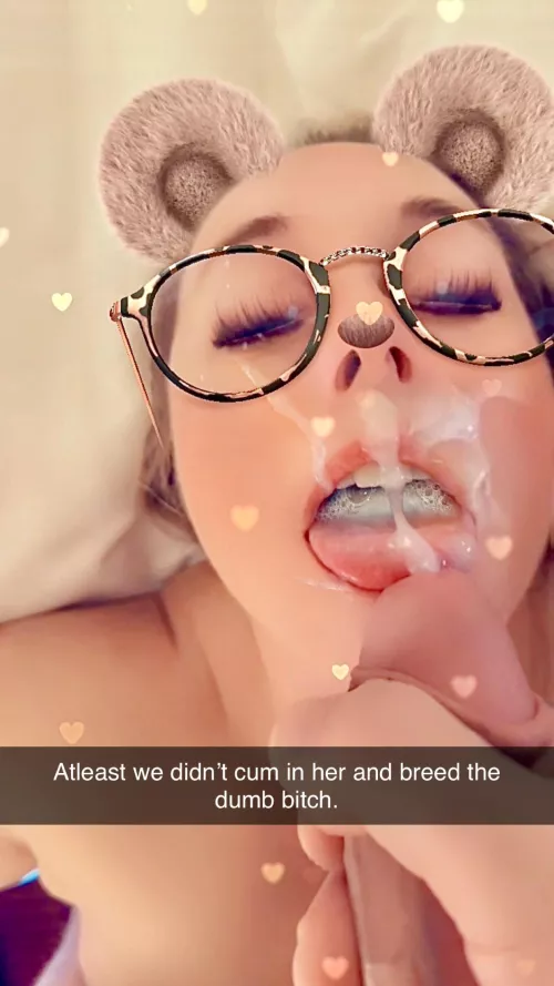 snaps to the hubby while he’s at home waiting for me. Don’t wait up ✌🏼