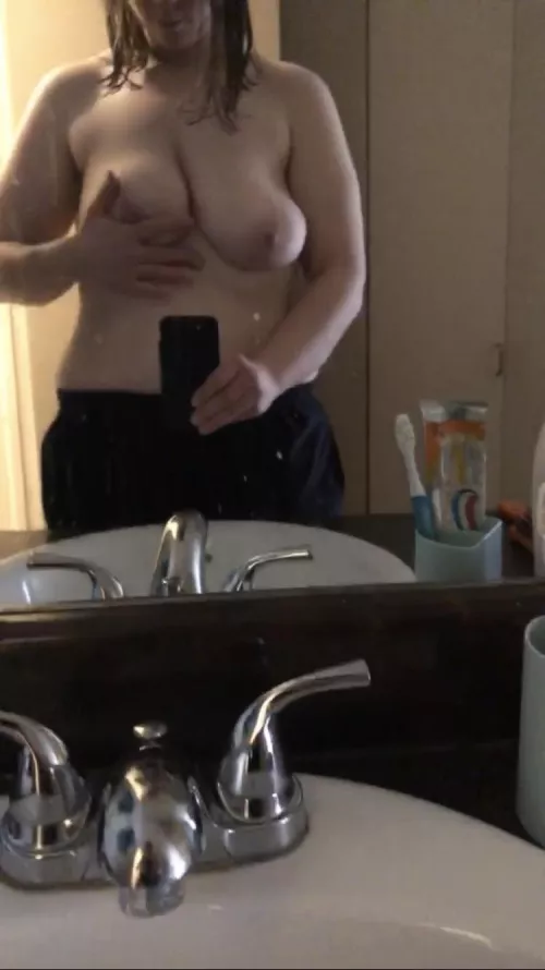 Stoned and feel like using some brats and good girls today