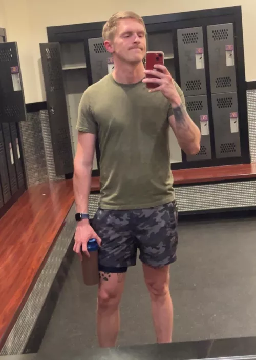 There was a sign that said ‘no selfies’