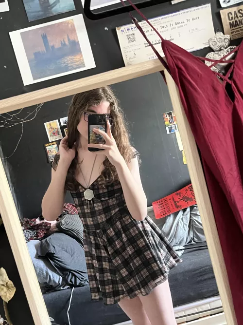 Tryin out a new aesthetic, do you guys like it?