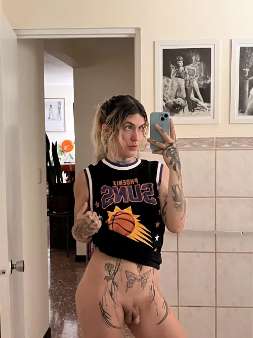 What better than a tgirl who likes basketball?