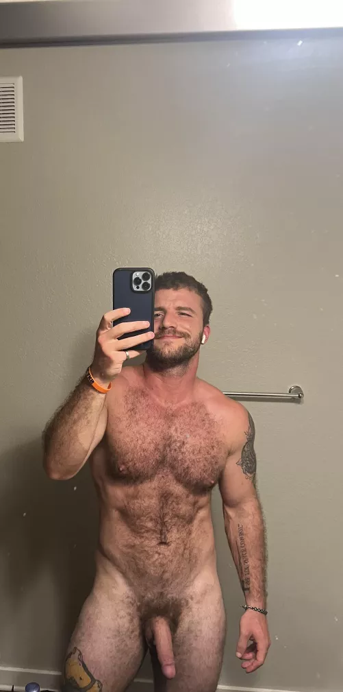 Who’s got an extra set of hands 