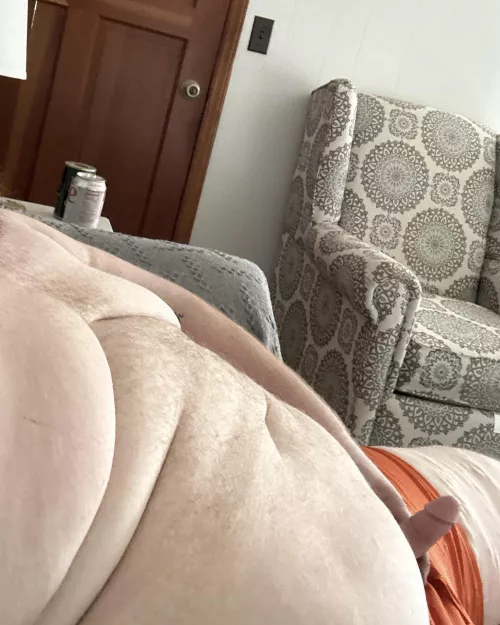 Wish somebody would walk in