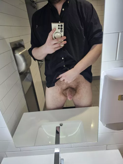 Work has me bored af. 🙄