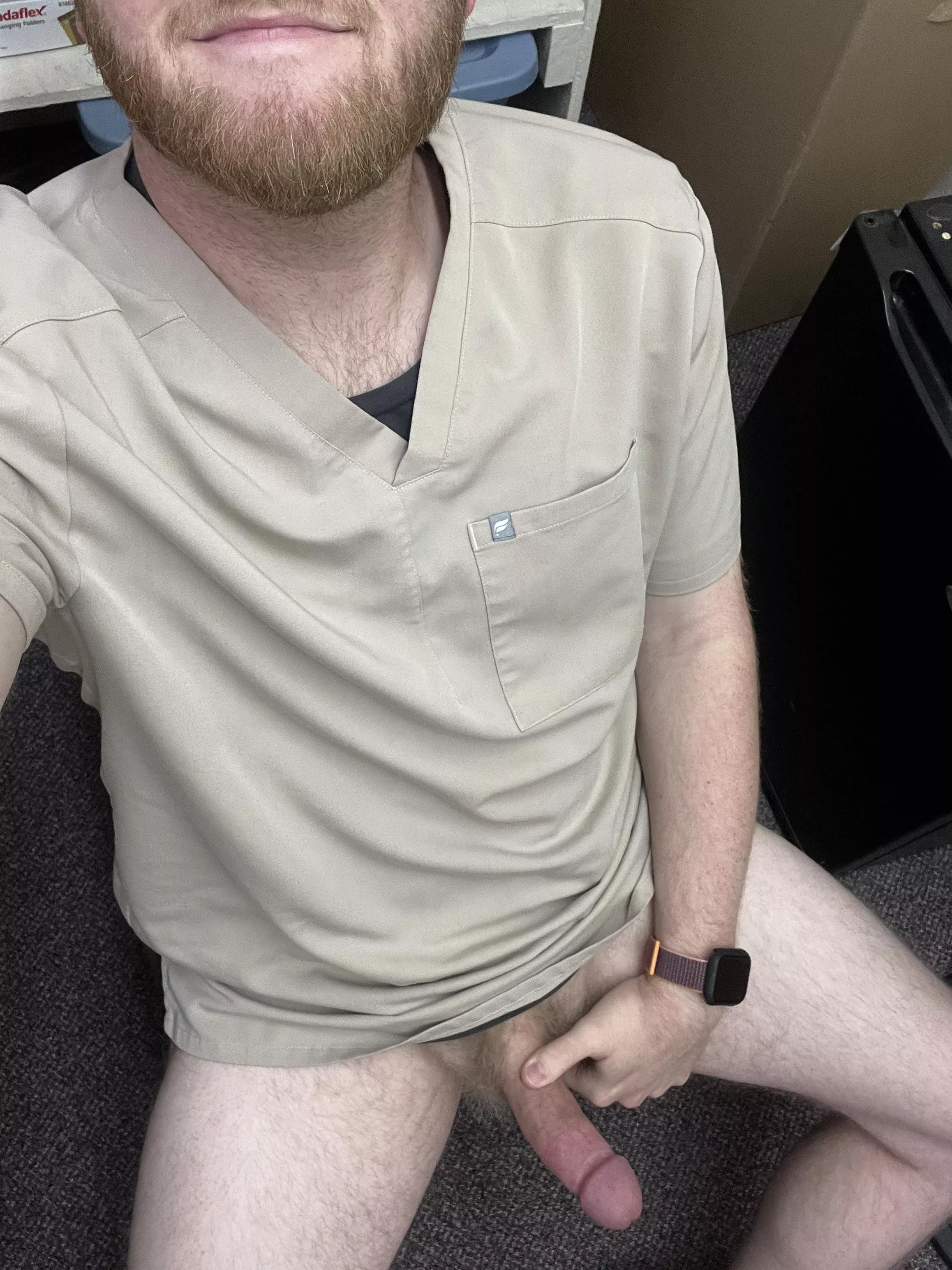 (30) married dad. Horny at work, as usual. Can’t keep it in my pants.