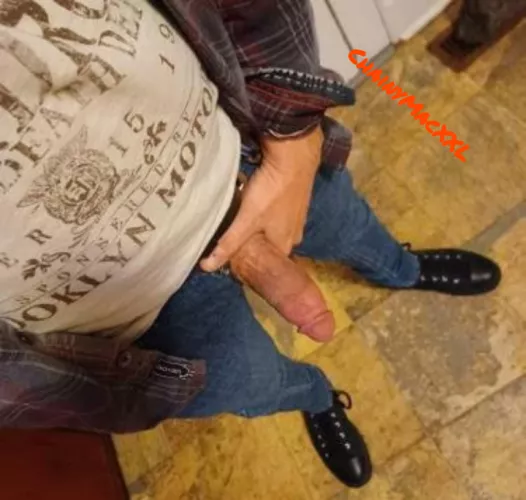 (41) Get on your knees before I head to work