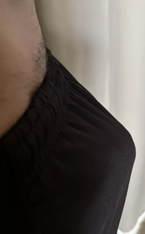 (44) some one at the front door but can I open the door with this?