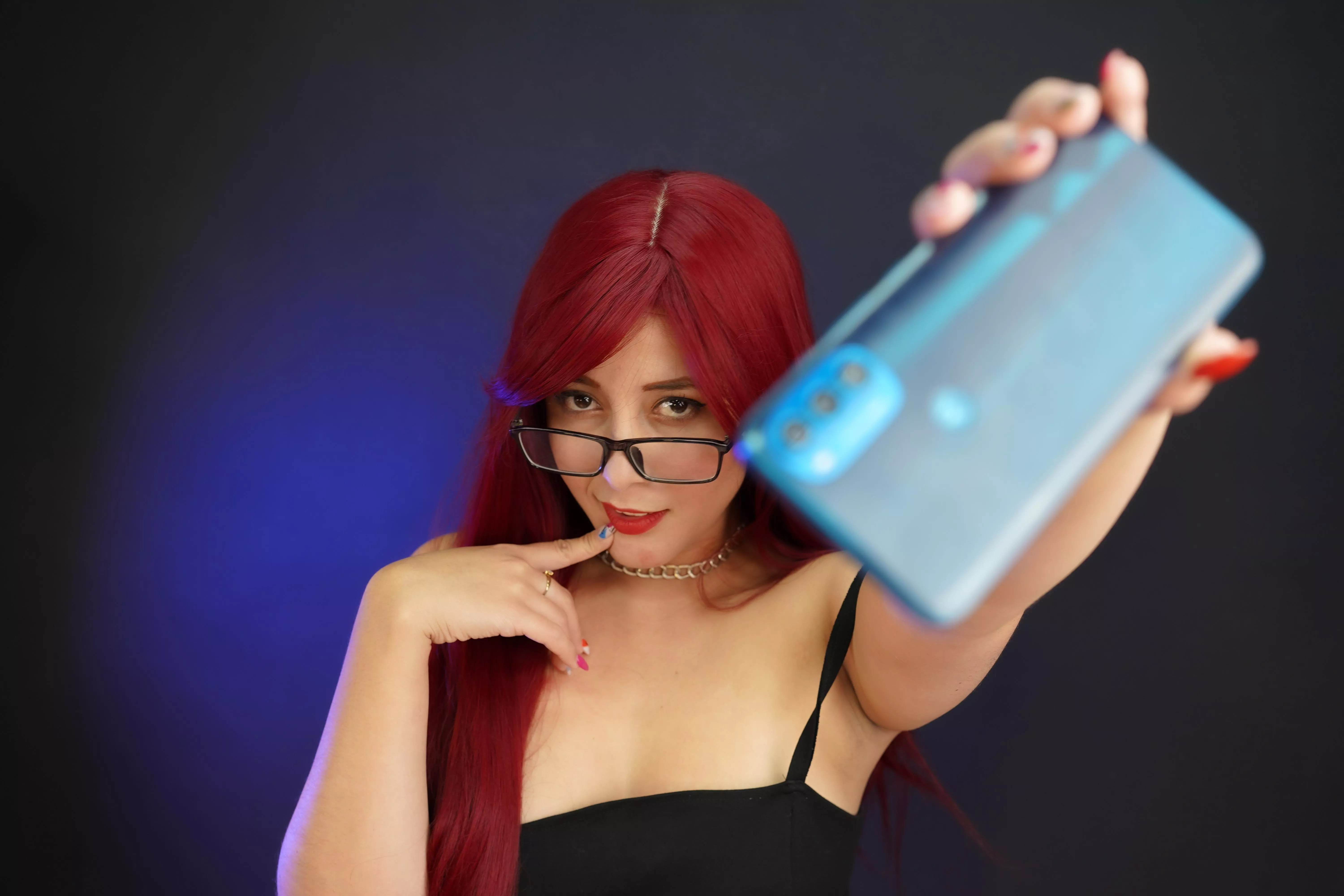 be my photographer and take me some shots