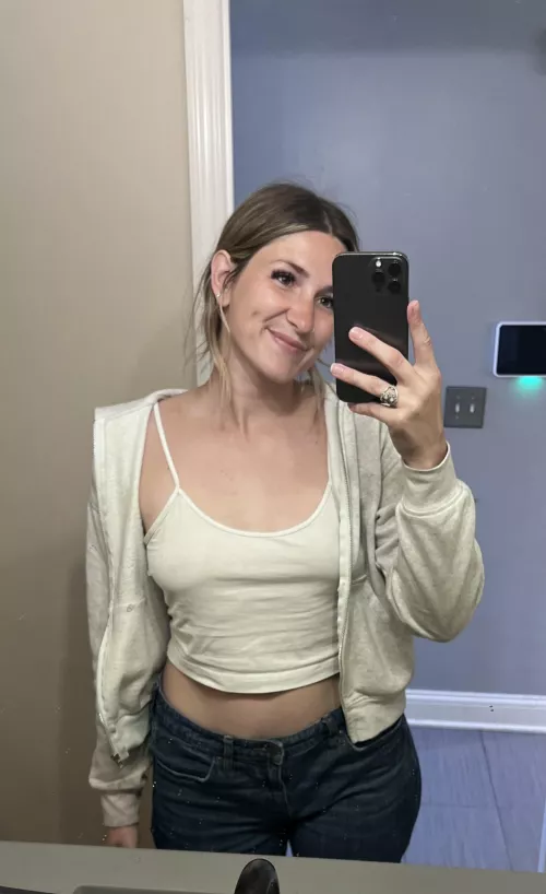 Braless is so cute in white! 