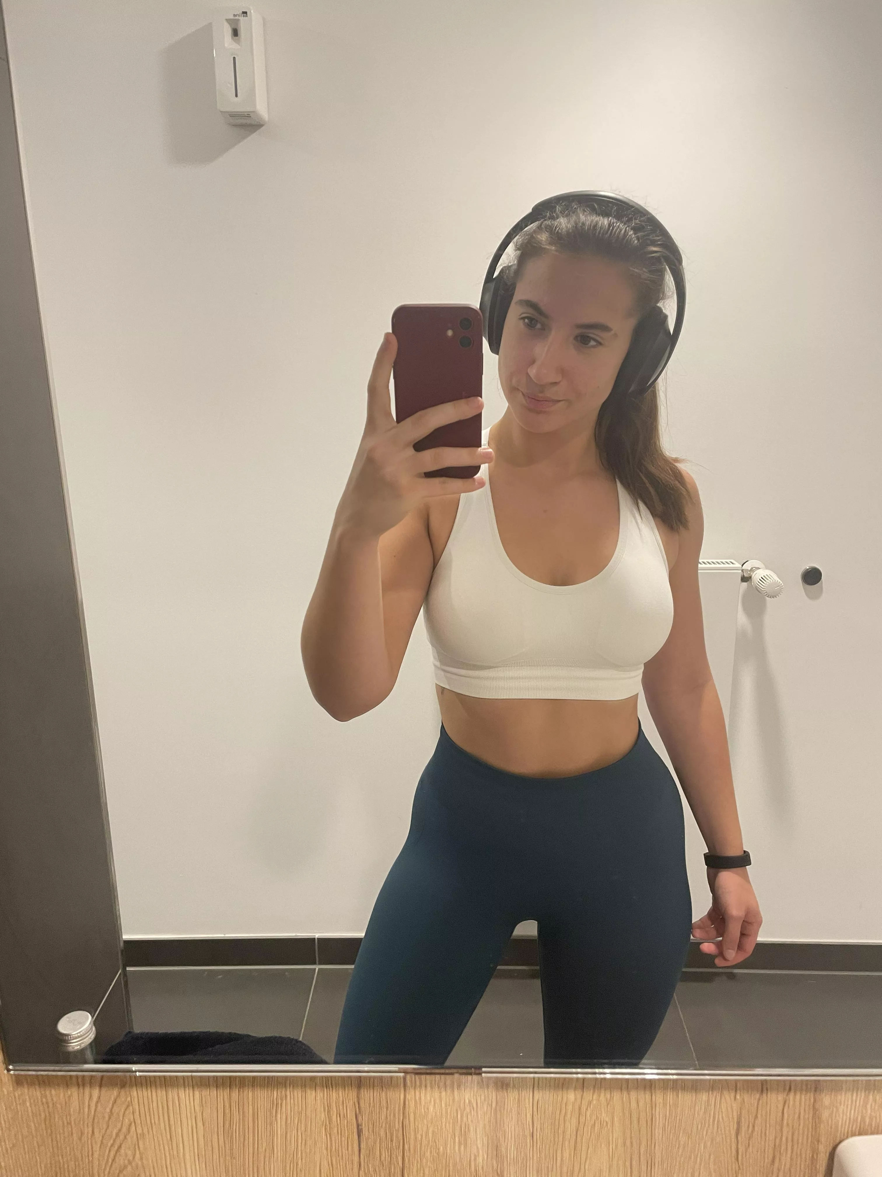 Can't keep your eyes off of these curves