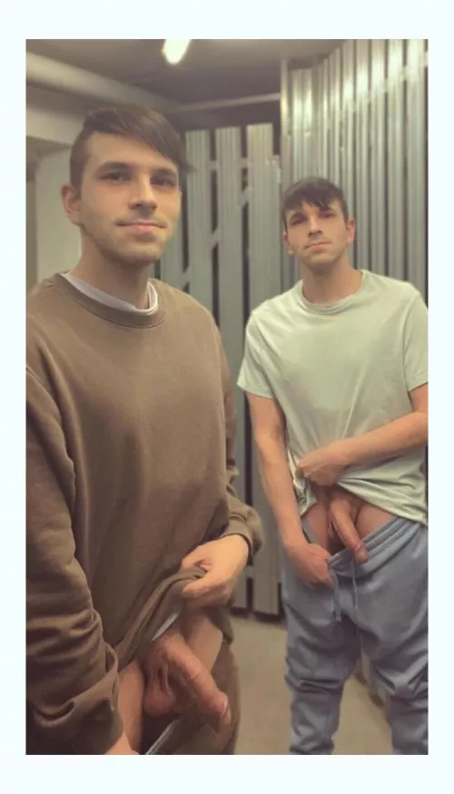 Ever fucked dith twins?