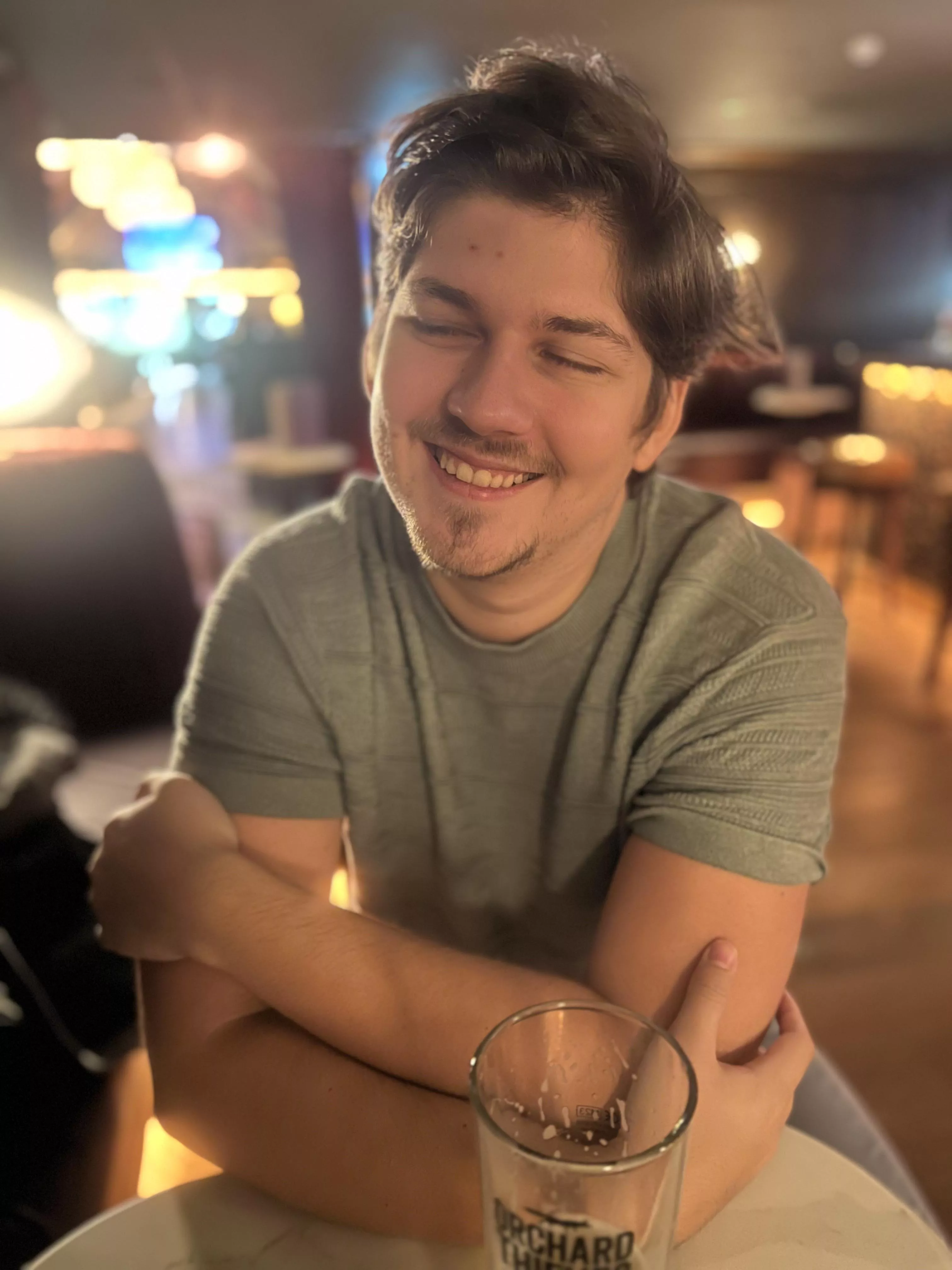 Felt a bit shy about it but here’s my smile that I don’t like 🤓