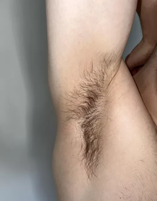 GYM BRO KEEPS saying my pits are too hairy, what do you think? 😈 I figure the more hair the better it smells 🤤💦