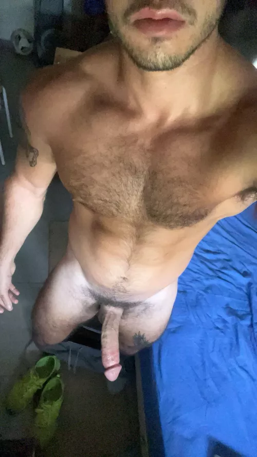 Hung but also fit 😈🍆