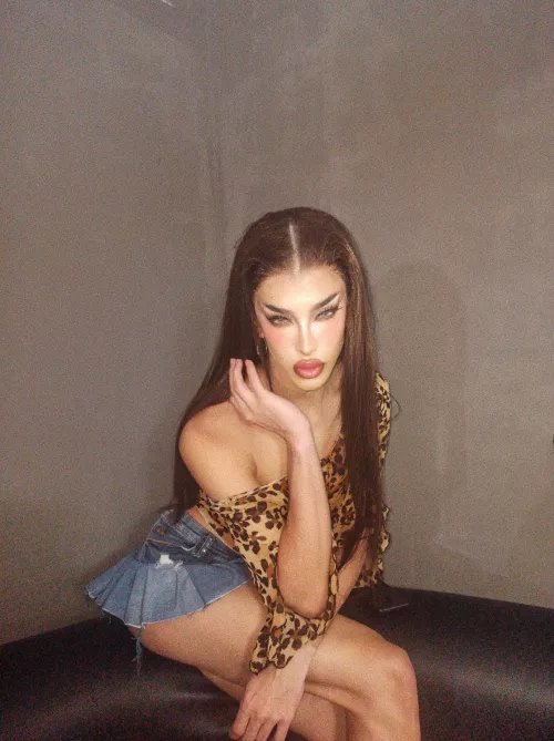 I feel so pretty in this photo <3