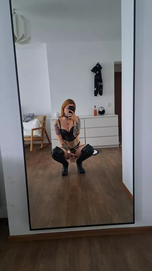 I know the collar is the first thing you noticed