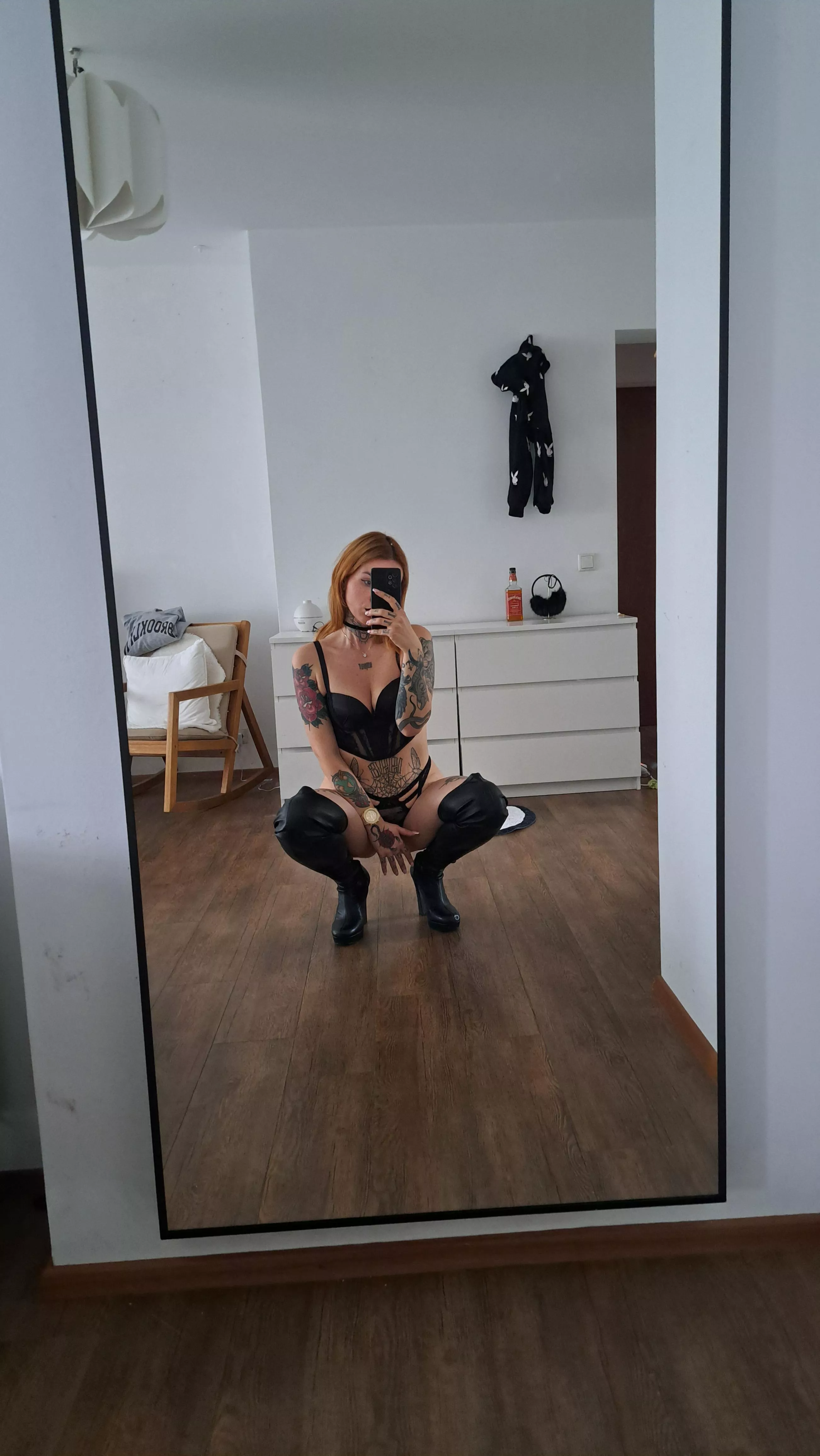 I know the collar is the first thing you noticed