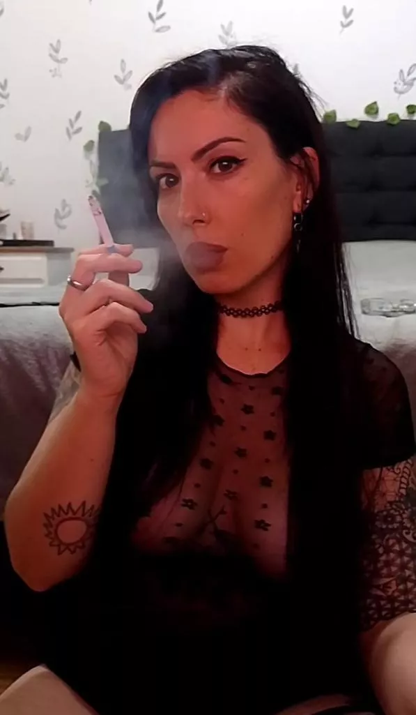 I love smoking after messing around