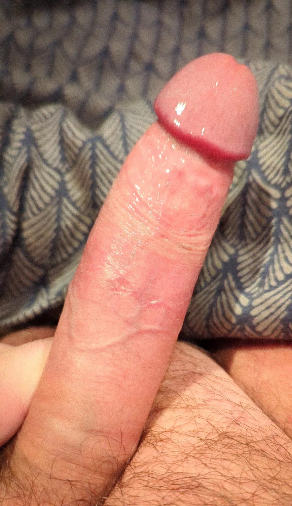 I'm so fucking wet it could slip inside you at any moment, hope that's not an issue ? 💕