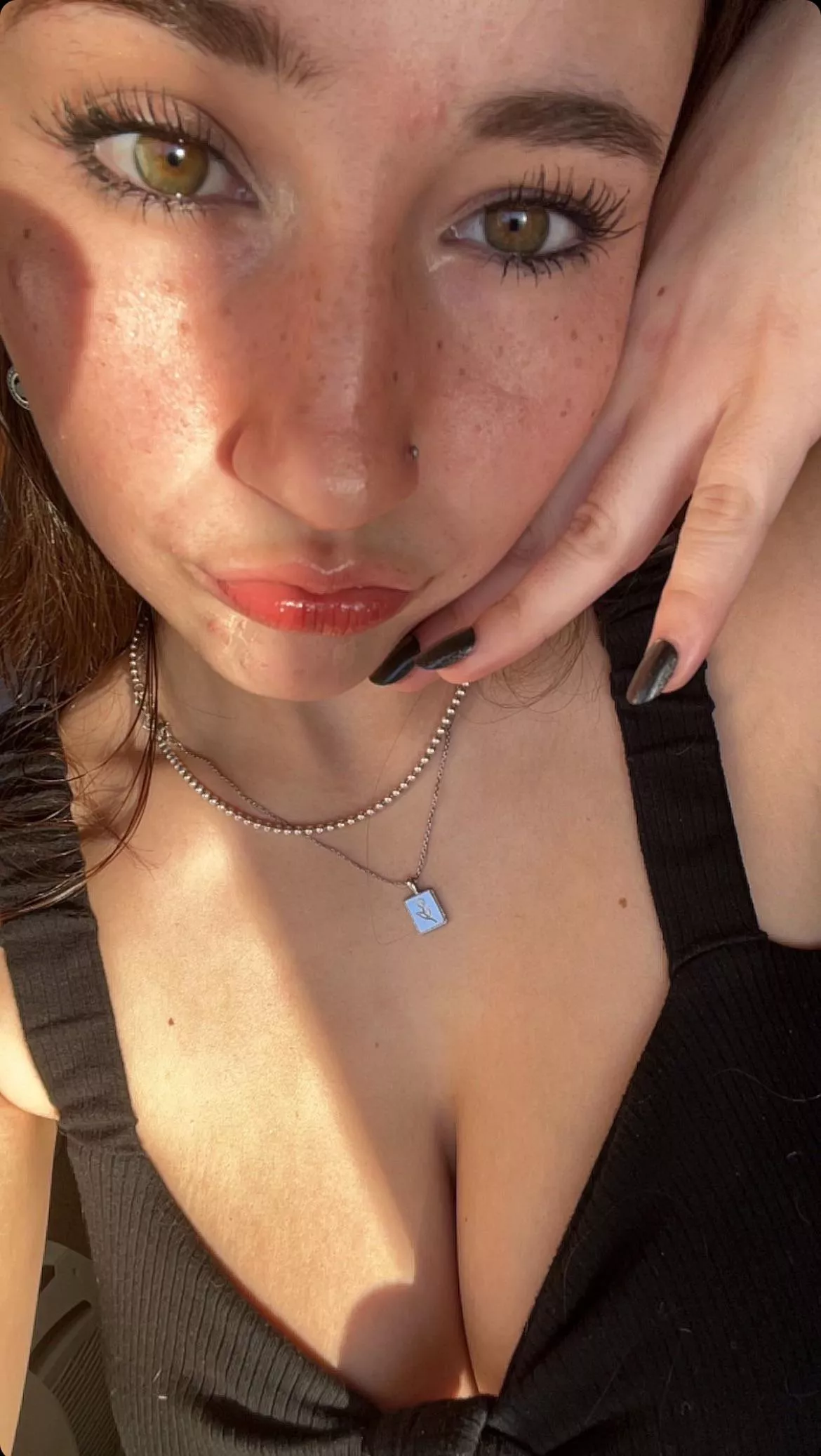 I’m very horny please help