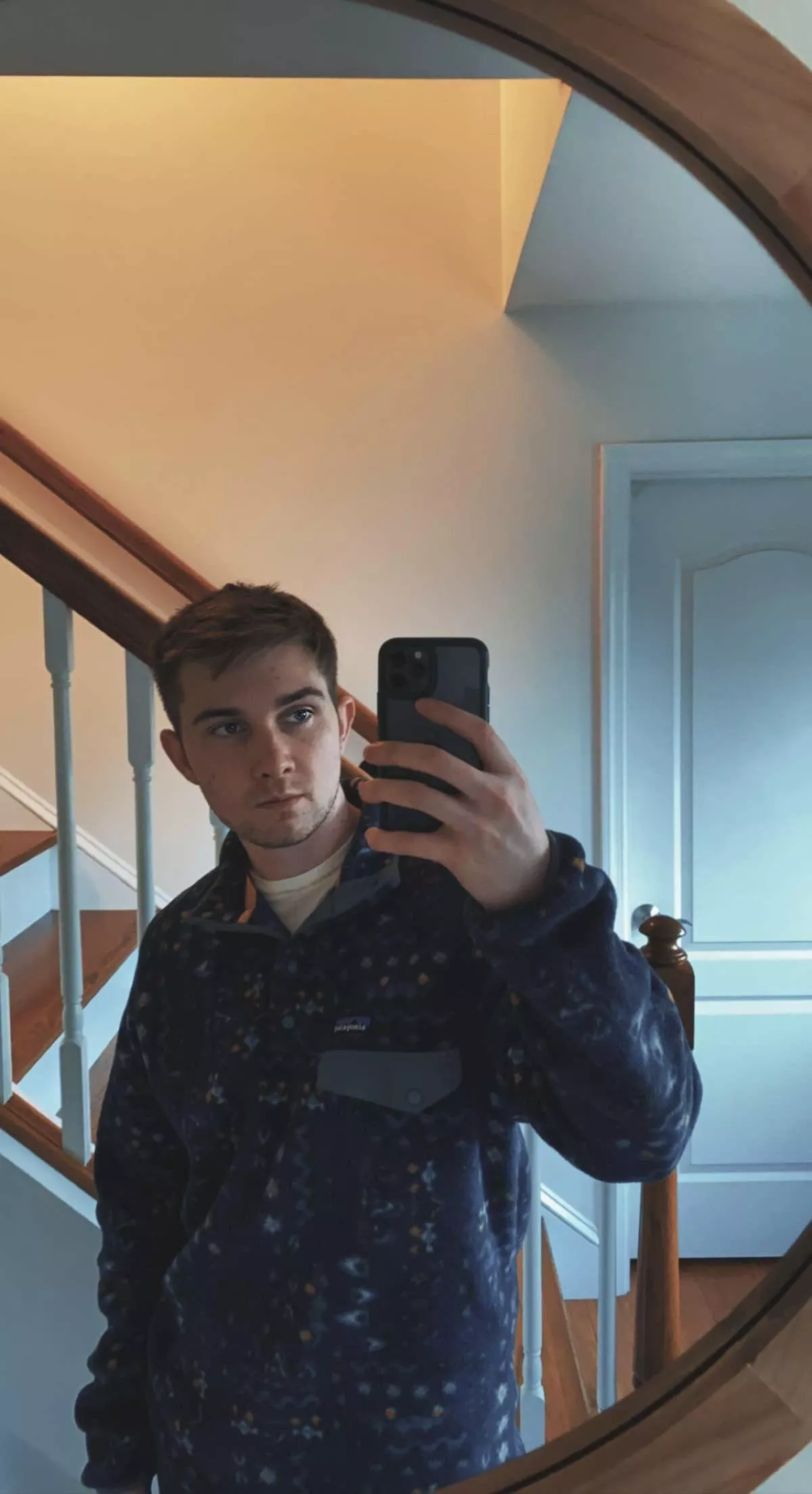 In need of a guy to cuddle with