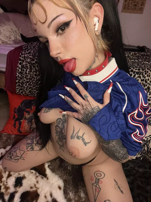 latina teen ready for some dirty action