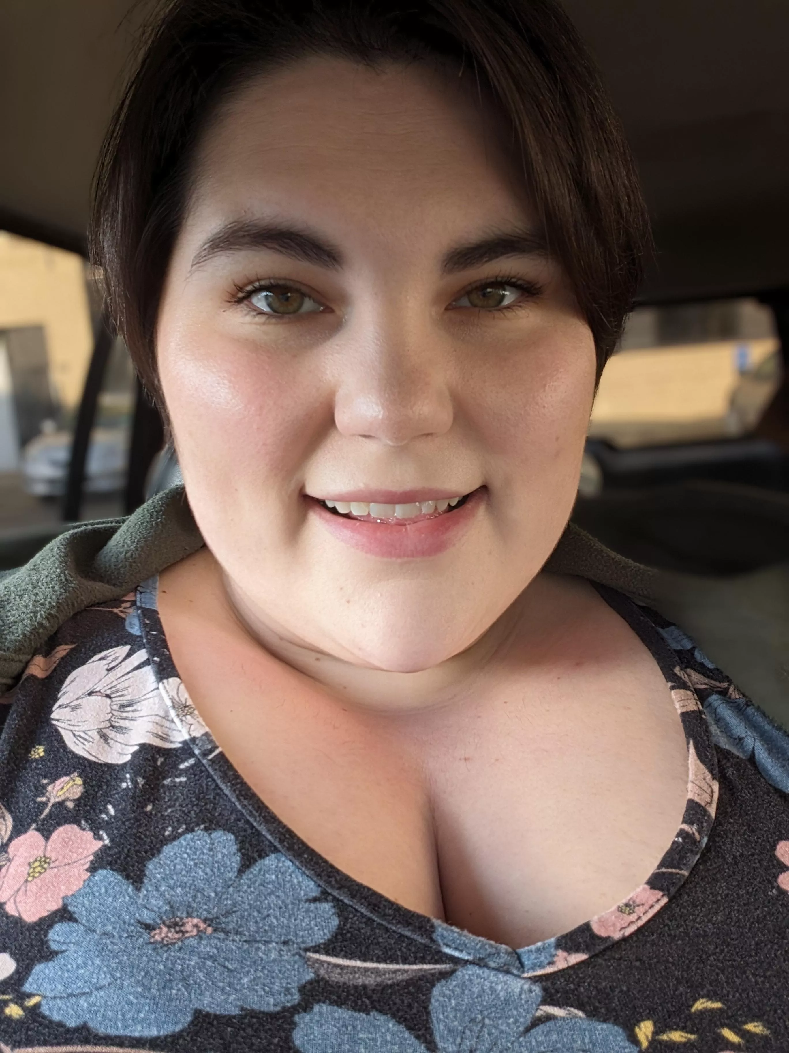 Manifesting a good fucking week for myself ✨