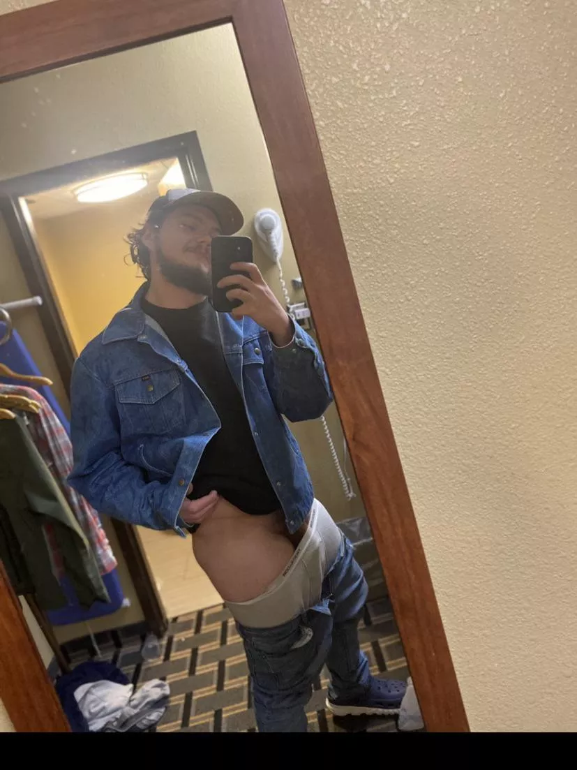 Needing to be a daddy to a daddy hmu