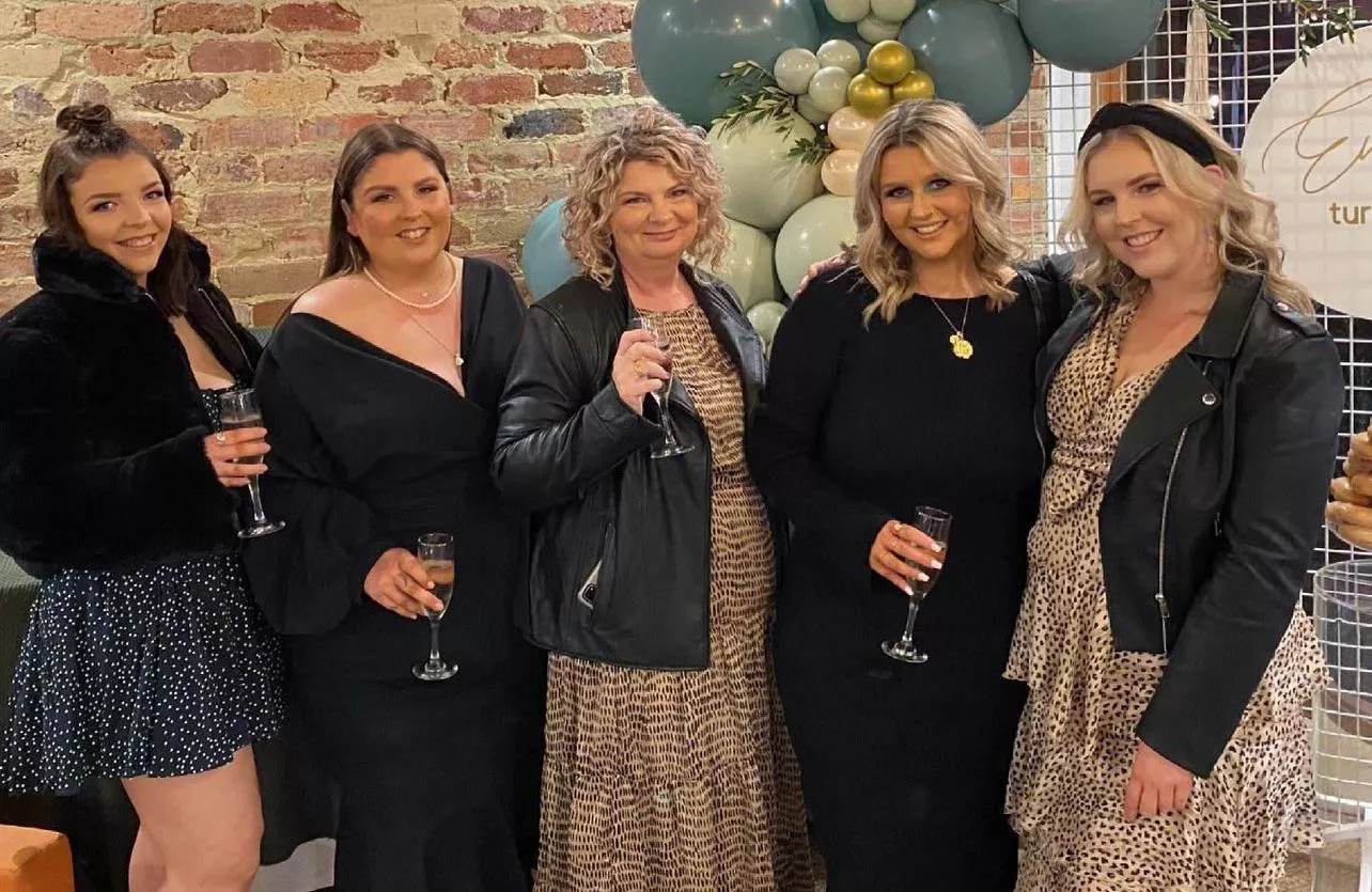 Rank this mother and her daughters 