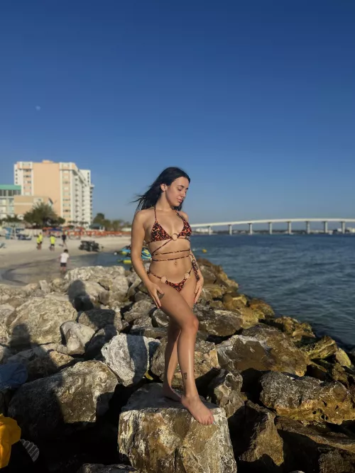 That leg glow though