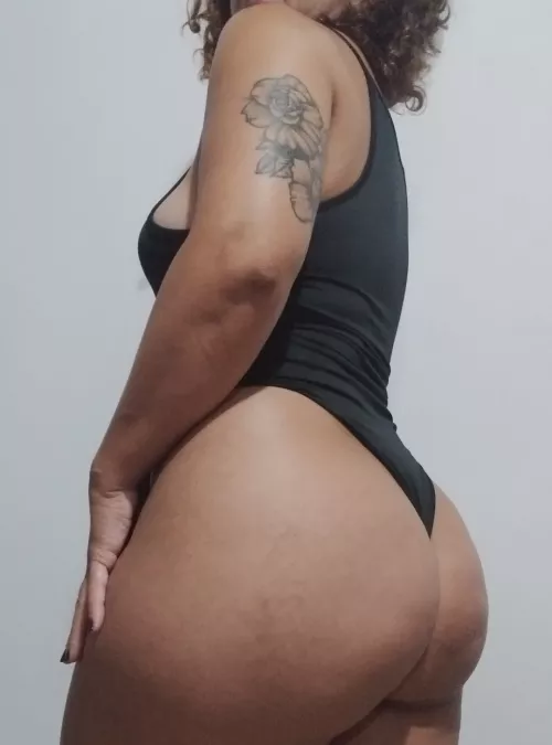 The bodysuits are always black