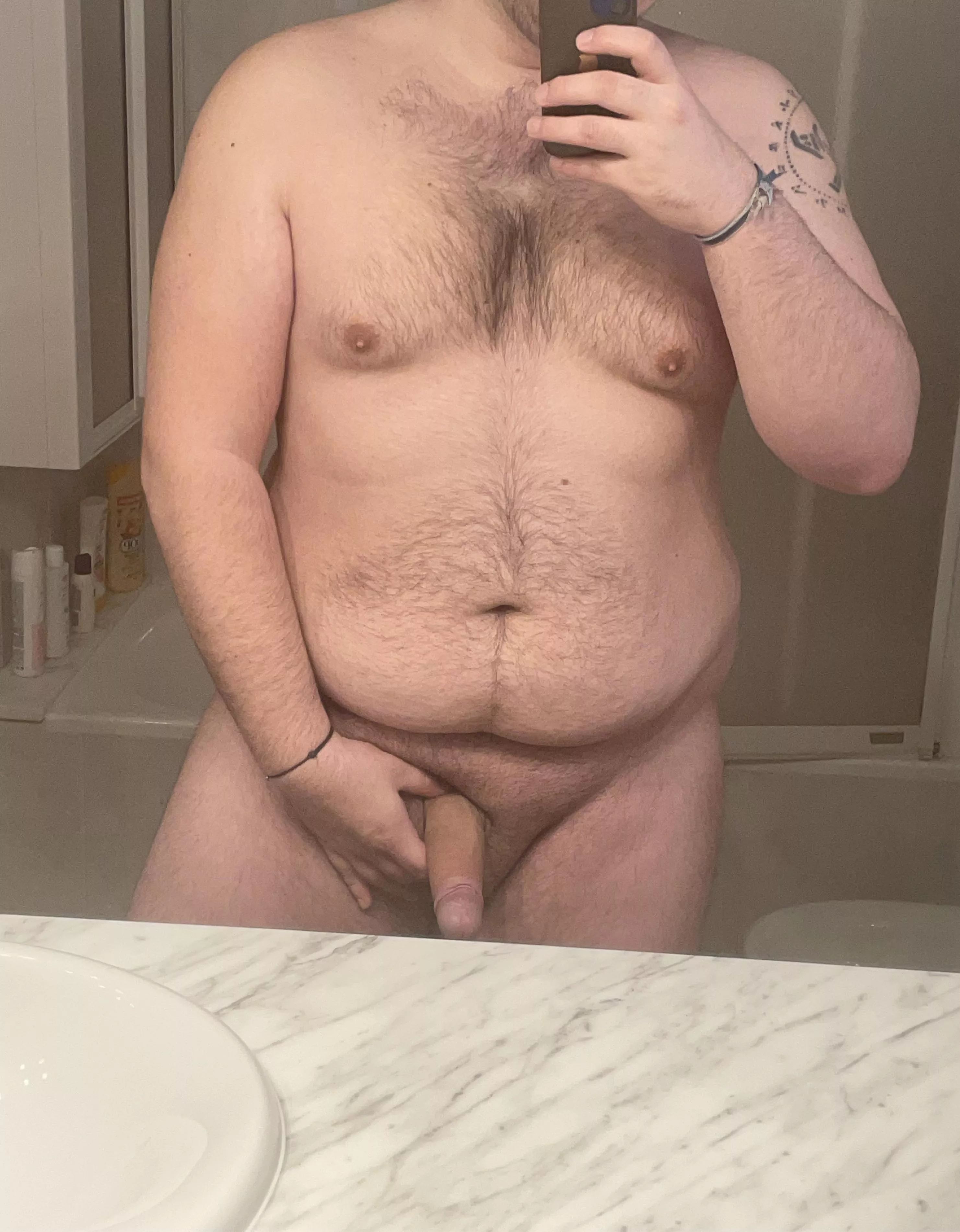 The classic bathroom pic 😁