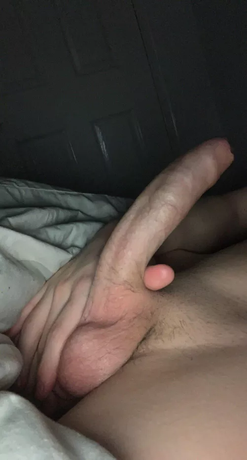Who wants to test my (18) teen cock out