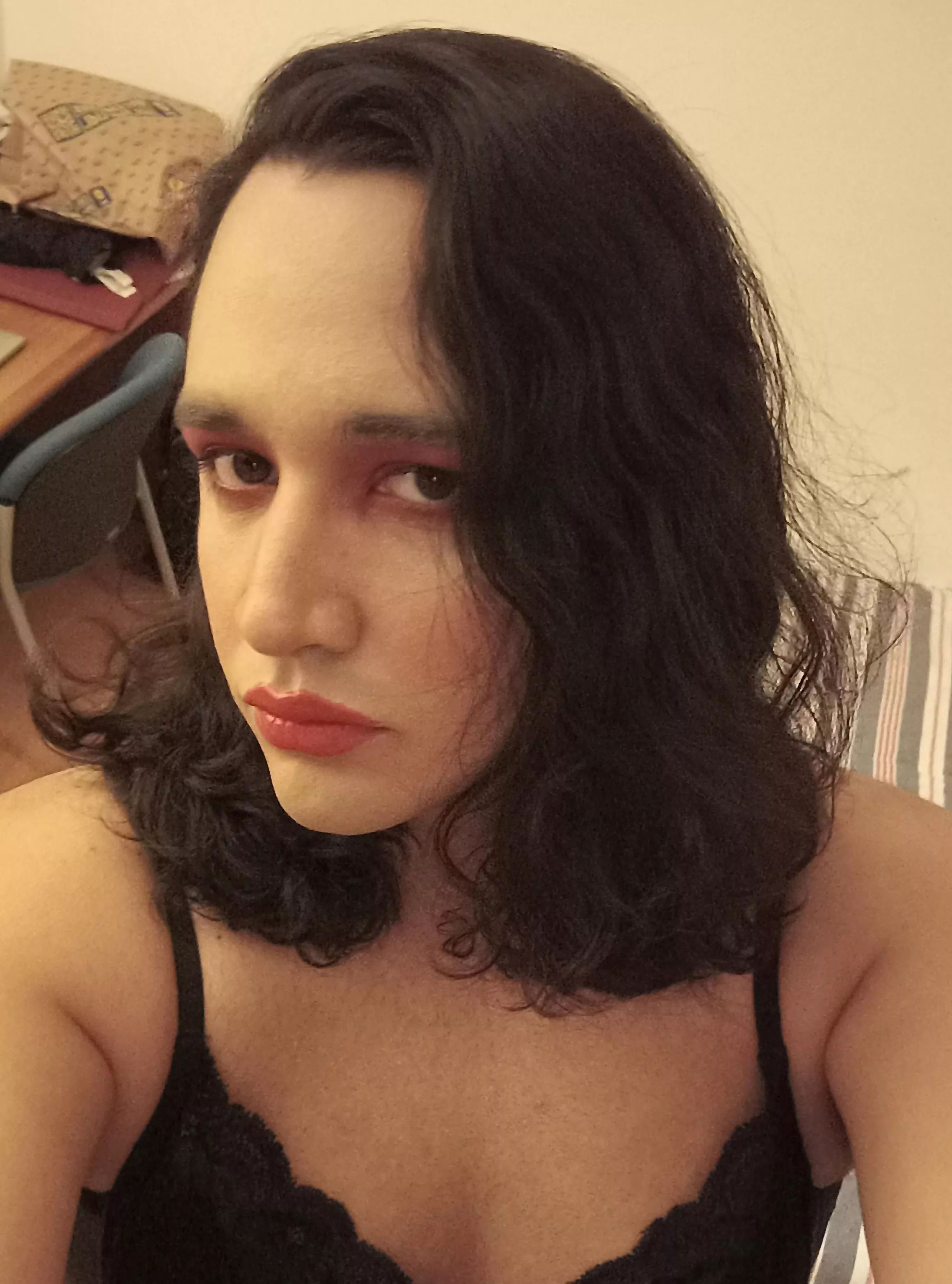 Why boys cant wear makeup 💄?