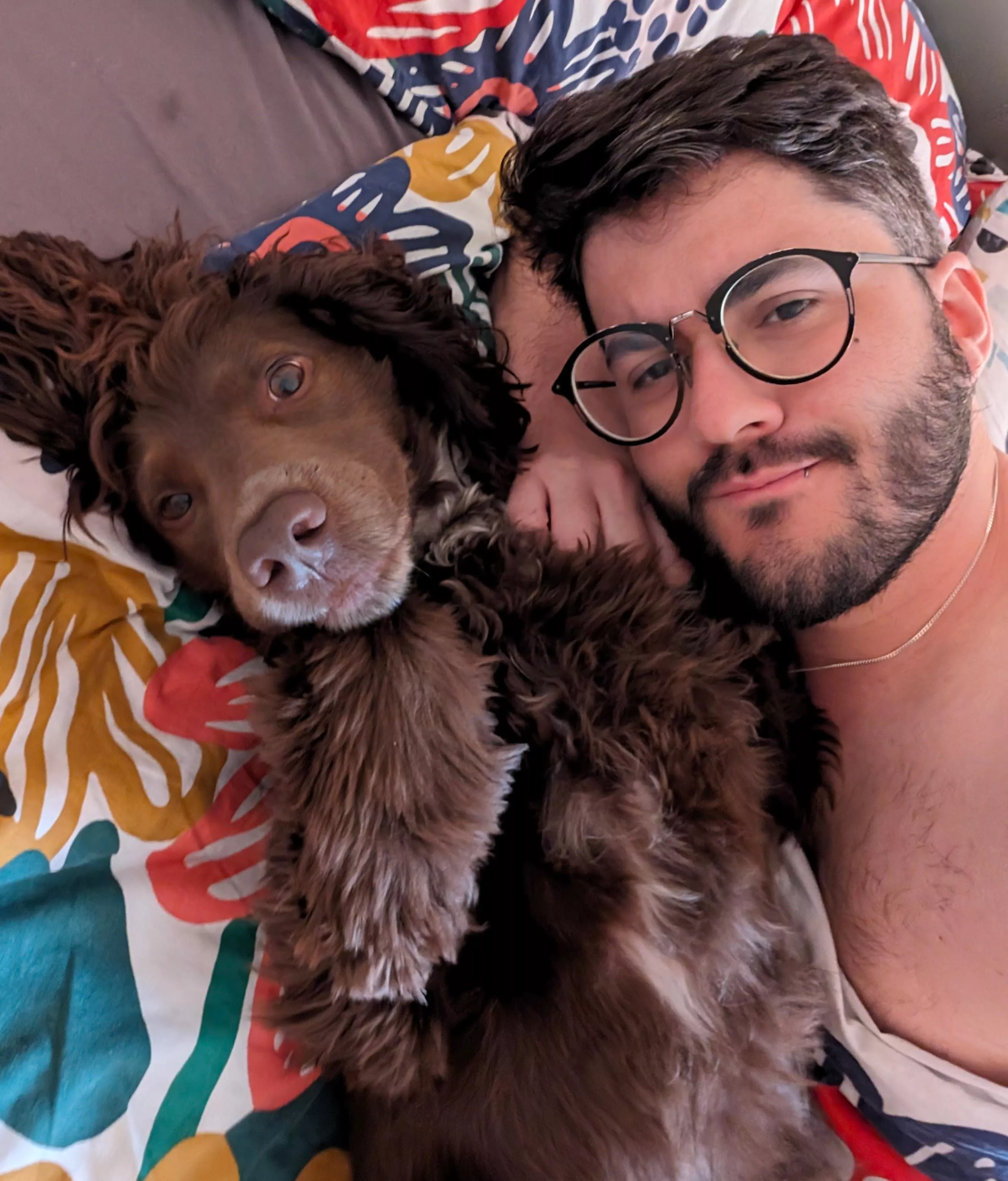 33 M UK, we are working from bed today. Can't wait for the end of the day to do some gaming. What's everyone playing ATM?  33 M UK, we are working from bed today. Can't wait for the end of the day to do some gaming. What's everyone playing ATM?