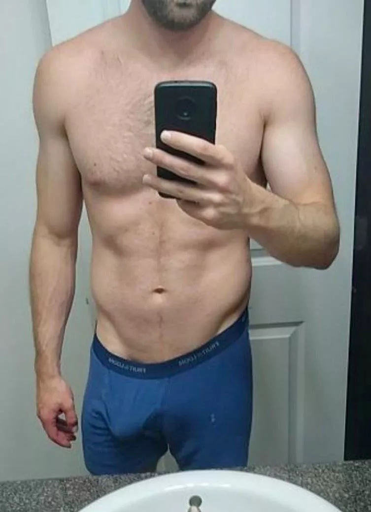 35 wife fucked her coworker, I need attention. DMs open