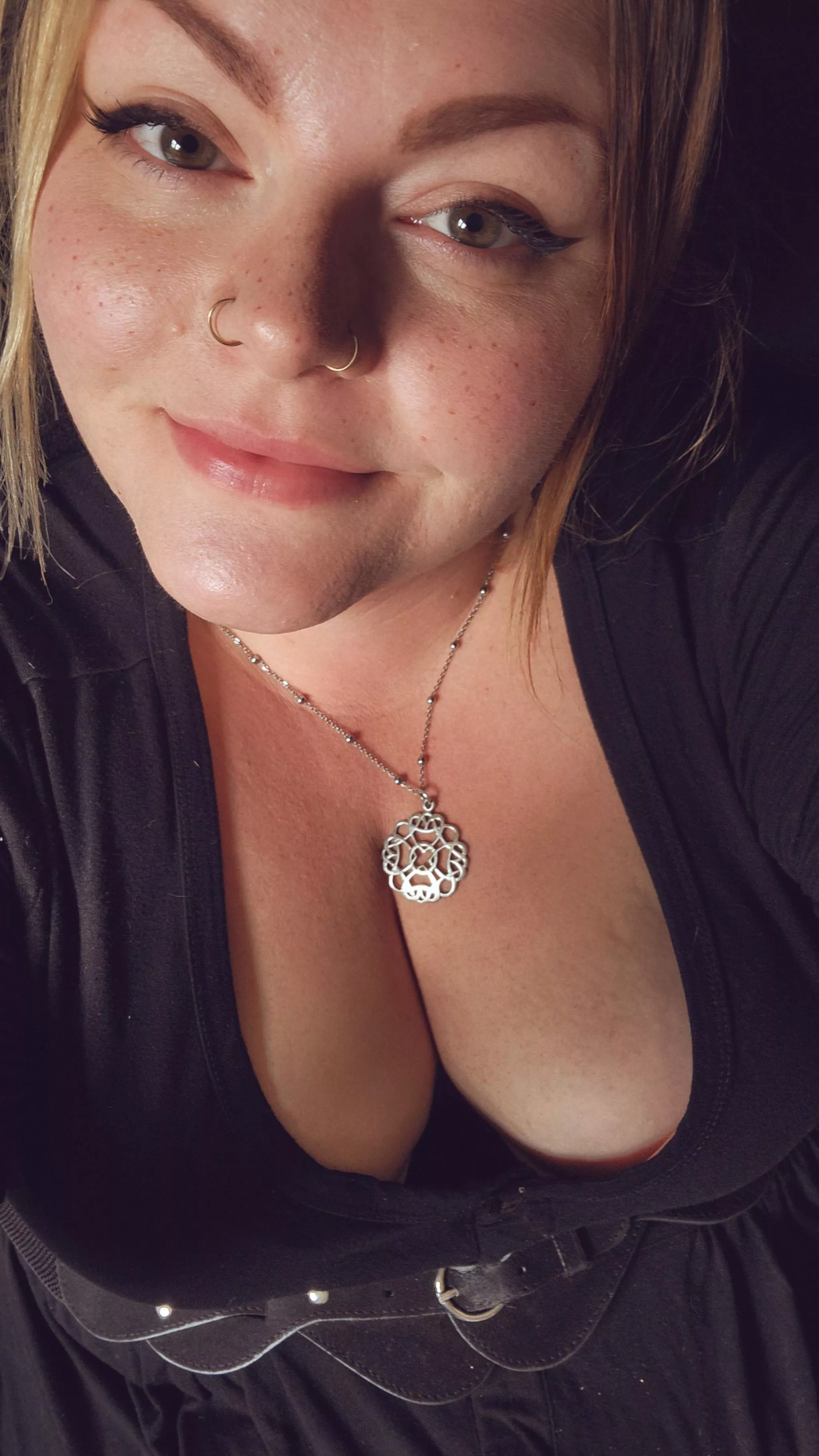 All smiles and freckles ☺️ 