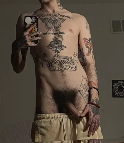 All the guys say I’m too hairy :,(