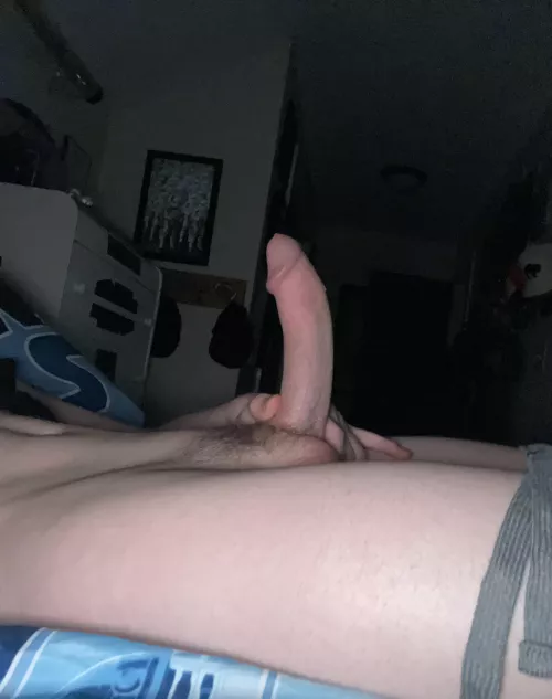 almost fully hard hehe🙈