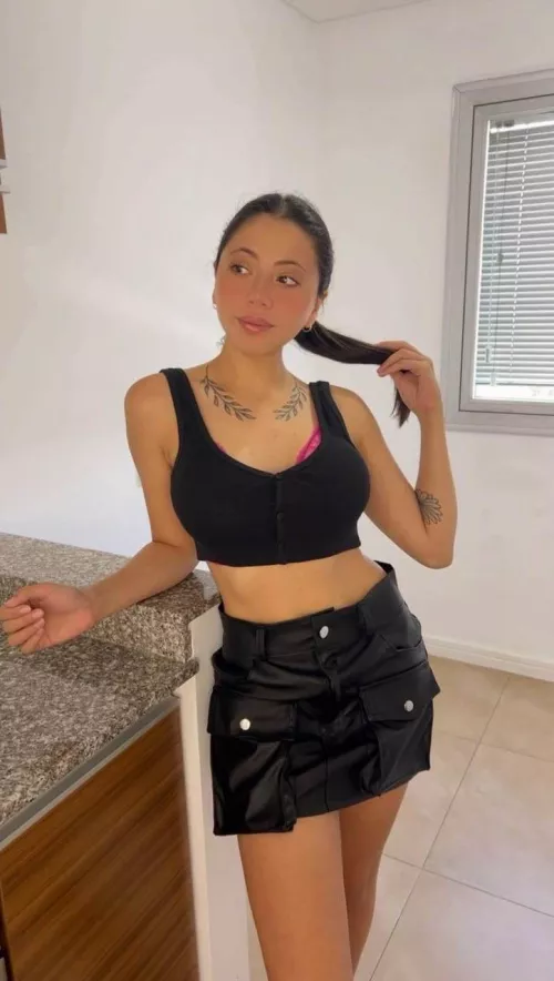 black is my favorite , can you recommend another color?