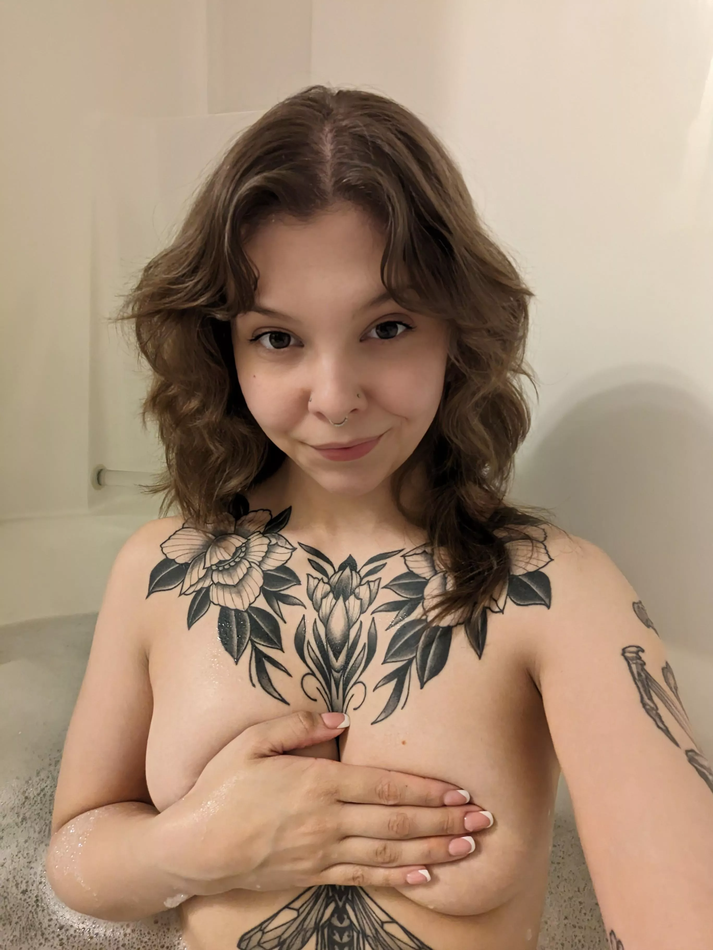 Come play with my soapy tits 