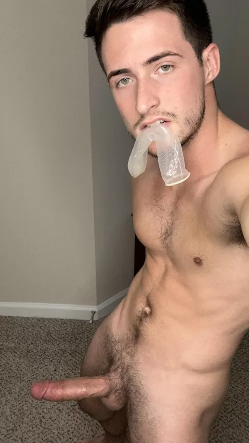 Condom or no condom? 😏