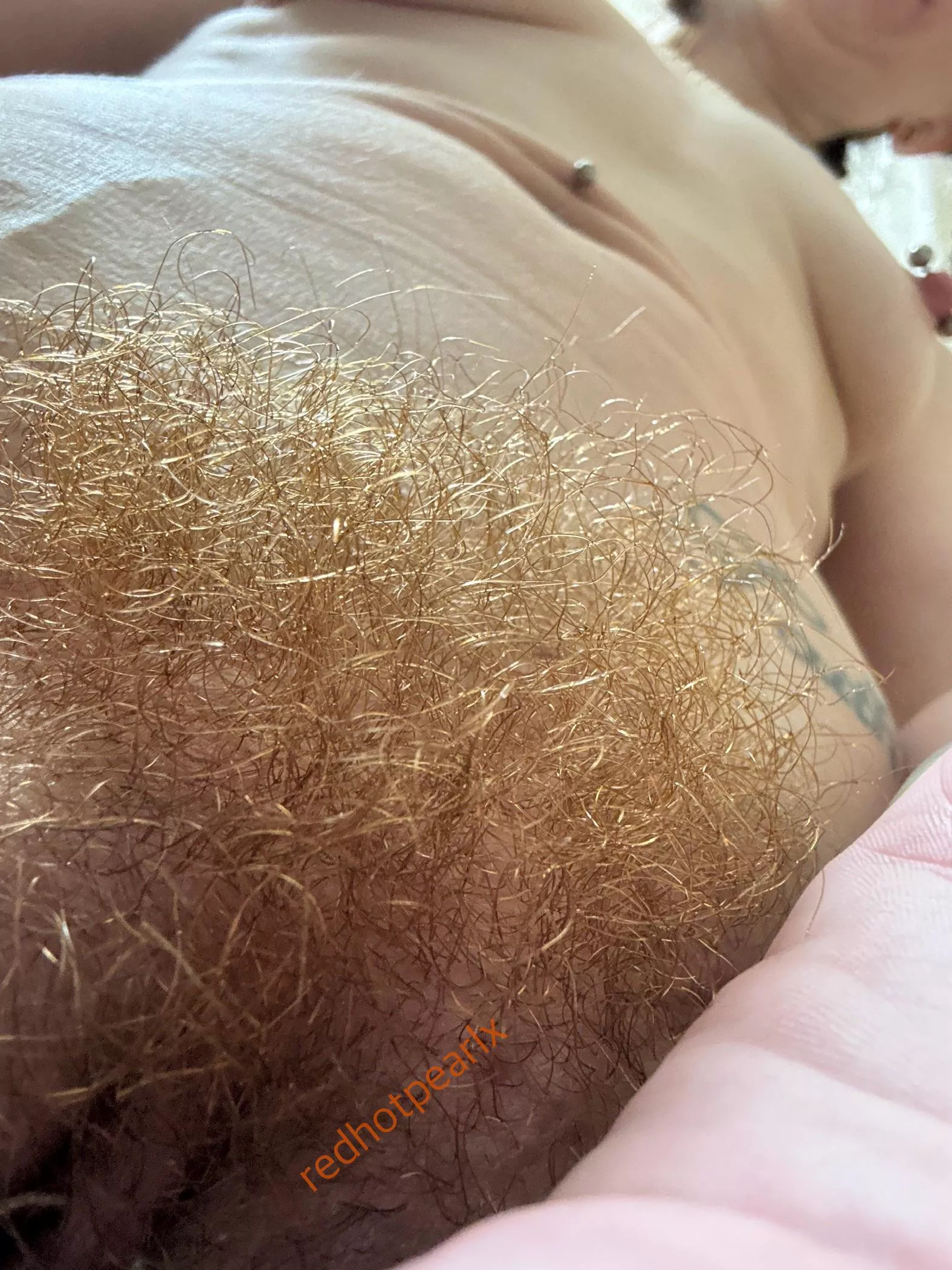 cozy and inviting 😏