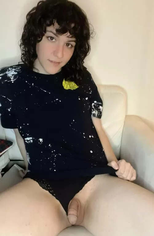 Do you accept tributes? Coz I'm gonna rub one out for you 😉🤭