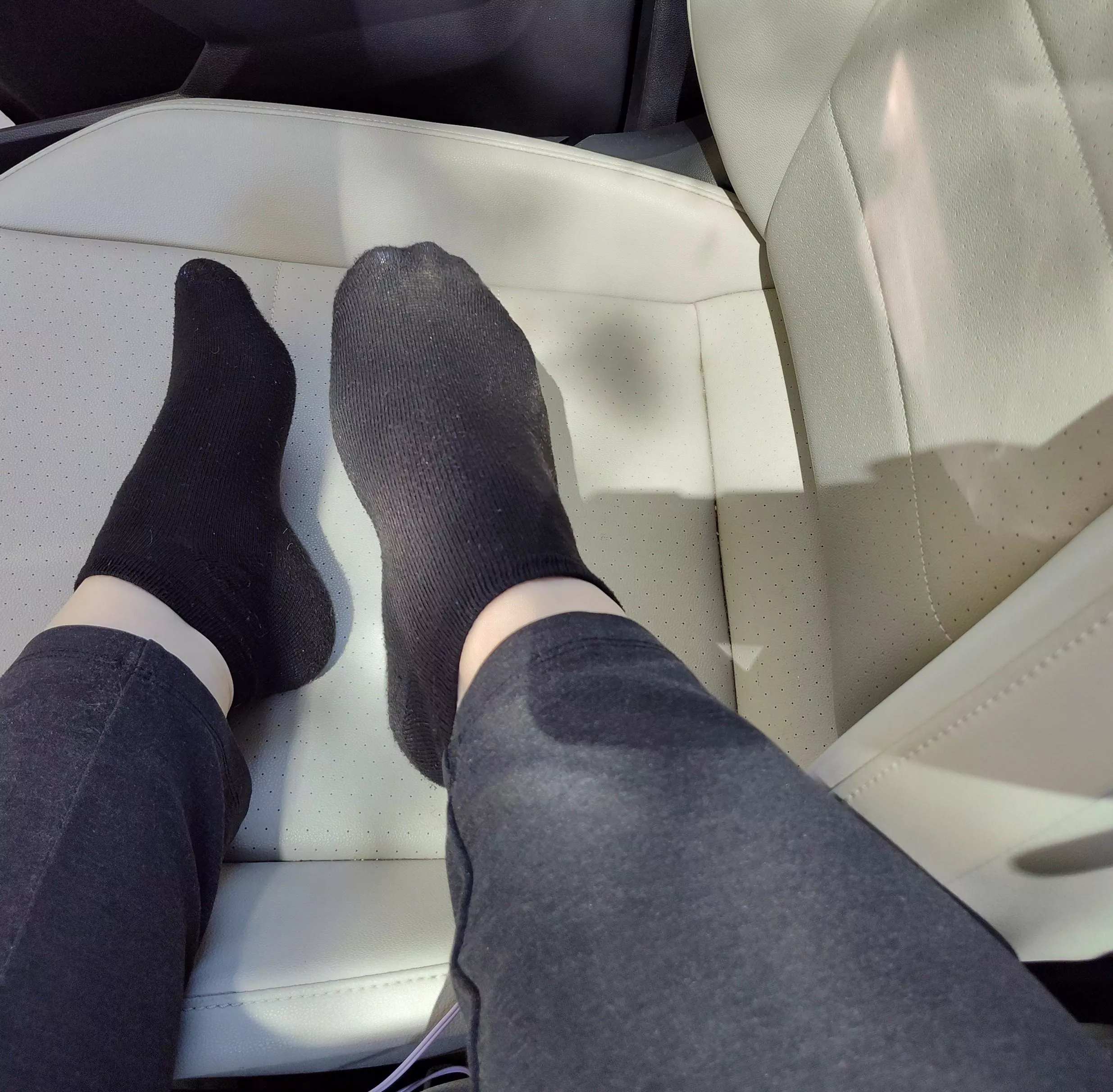 Do you like the black? 