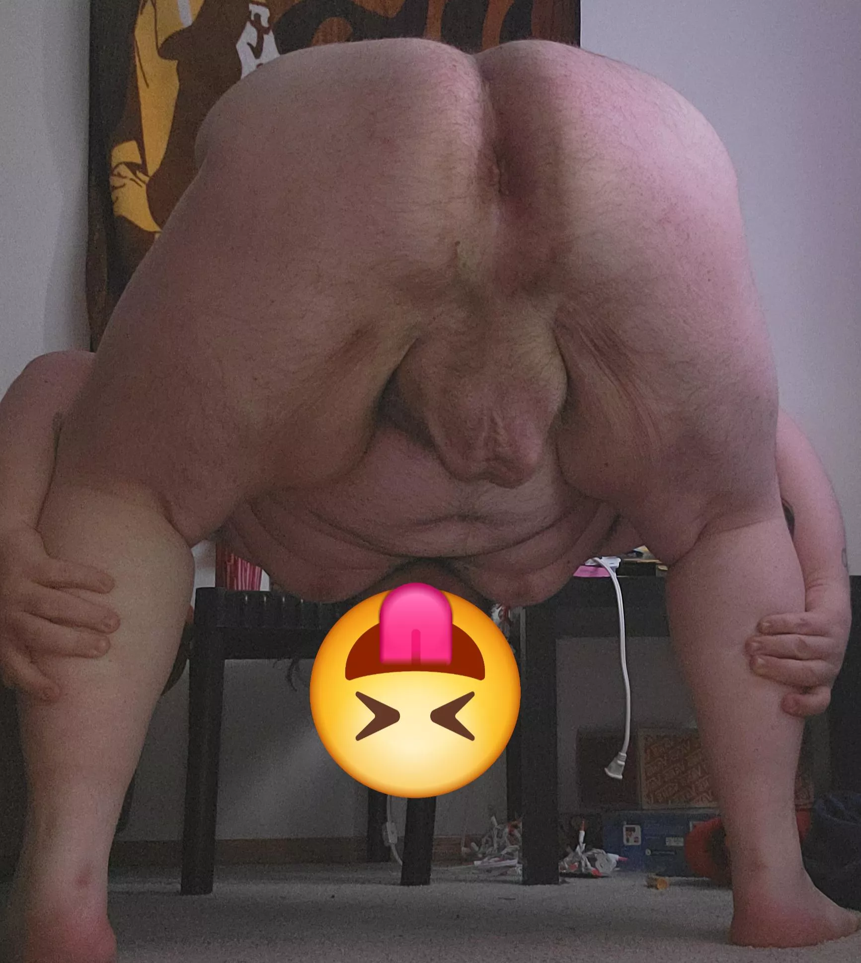 Enjoy the view daddy 😉