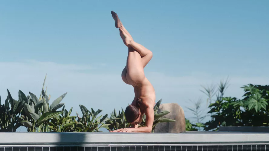 Forearm Stand aka Pincha Mayurasana