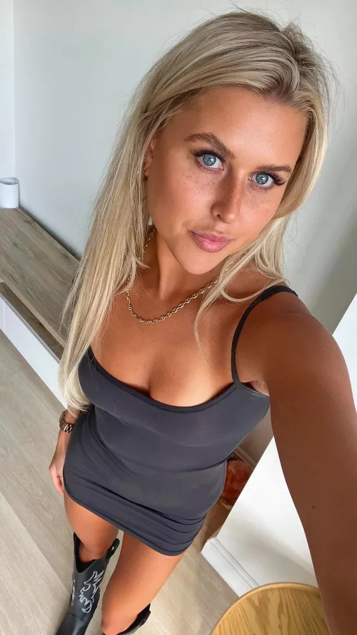 Good morning ☺️☺️☺️ (29F)