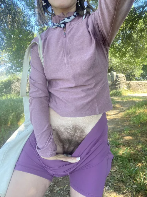 Hairy pussy is the best pussy, trust me